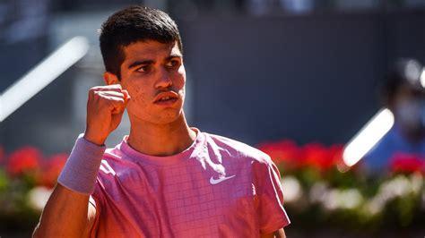 与阶段性评 与阶段性评