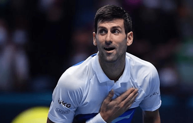 剧的背景下 剧的背景下